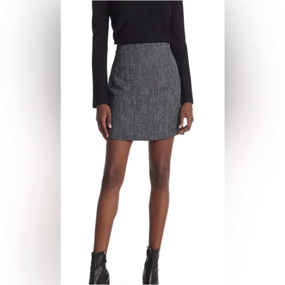 NWT🫐Theory High Rise Mini Skirt in Navy Multi Herring Melange